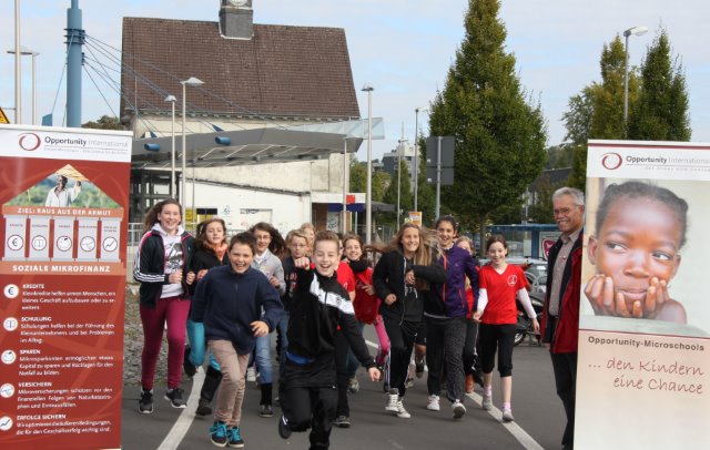 Start zur 3. OI-Tour des Leibniz-Gymnasiums